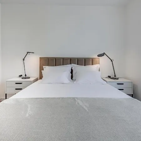 Mokos Modern *